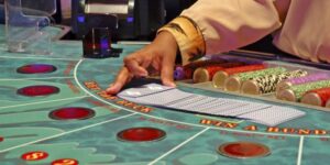 Master the Art of Playing Baccarat in Online Casinos